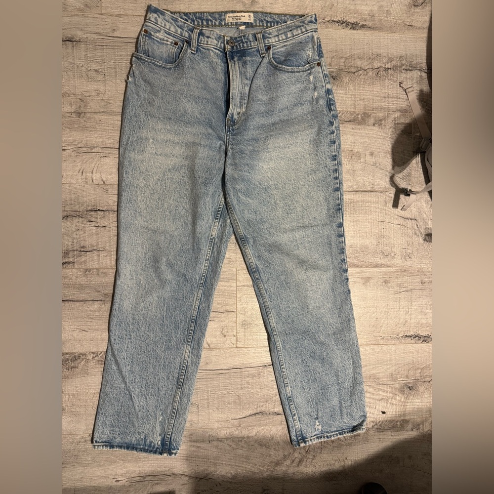 Abercrombie & Fitch Curve Love 90s Straight Ultra High Rise